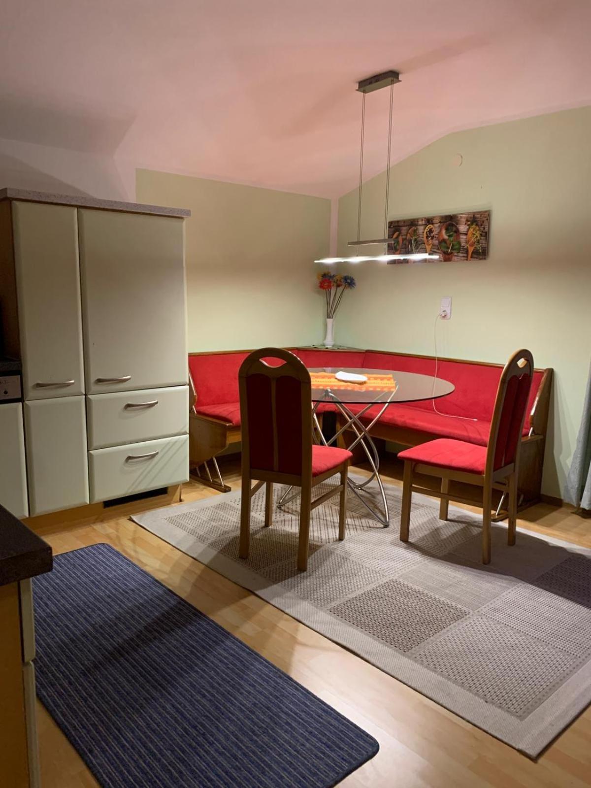 Ferienwohnung Marianne アンベルク・イム・ランマータール エクステリア 写真